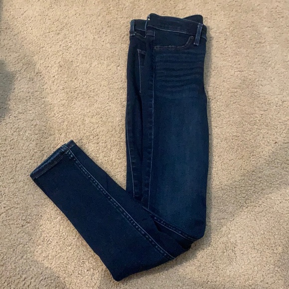 Jeans - Picture 1 of 2